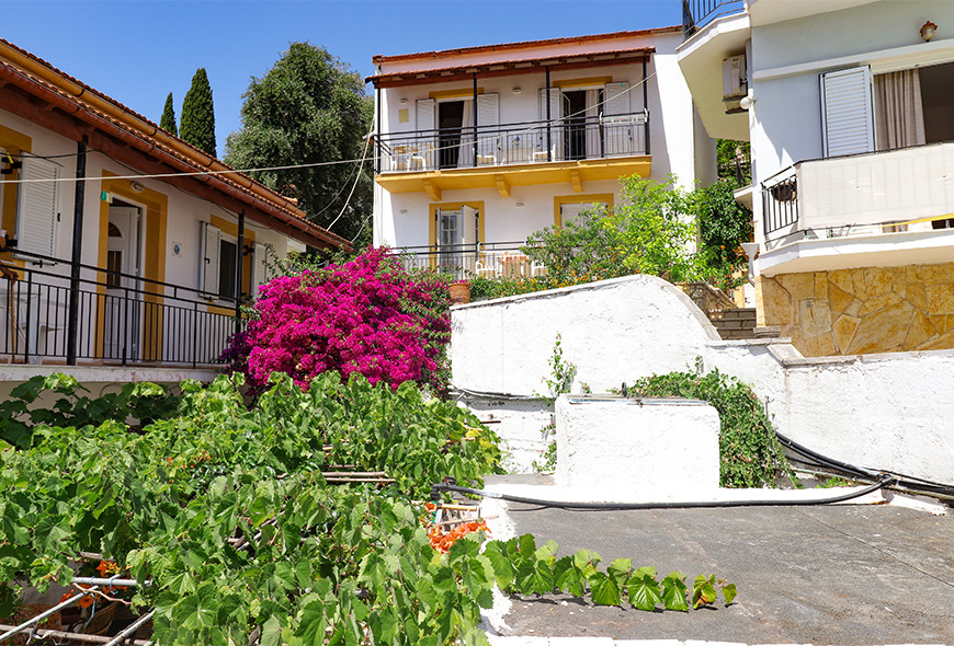 Antigone Apartments